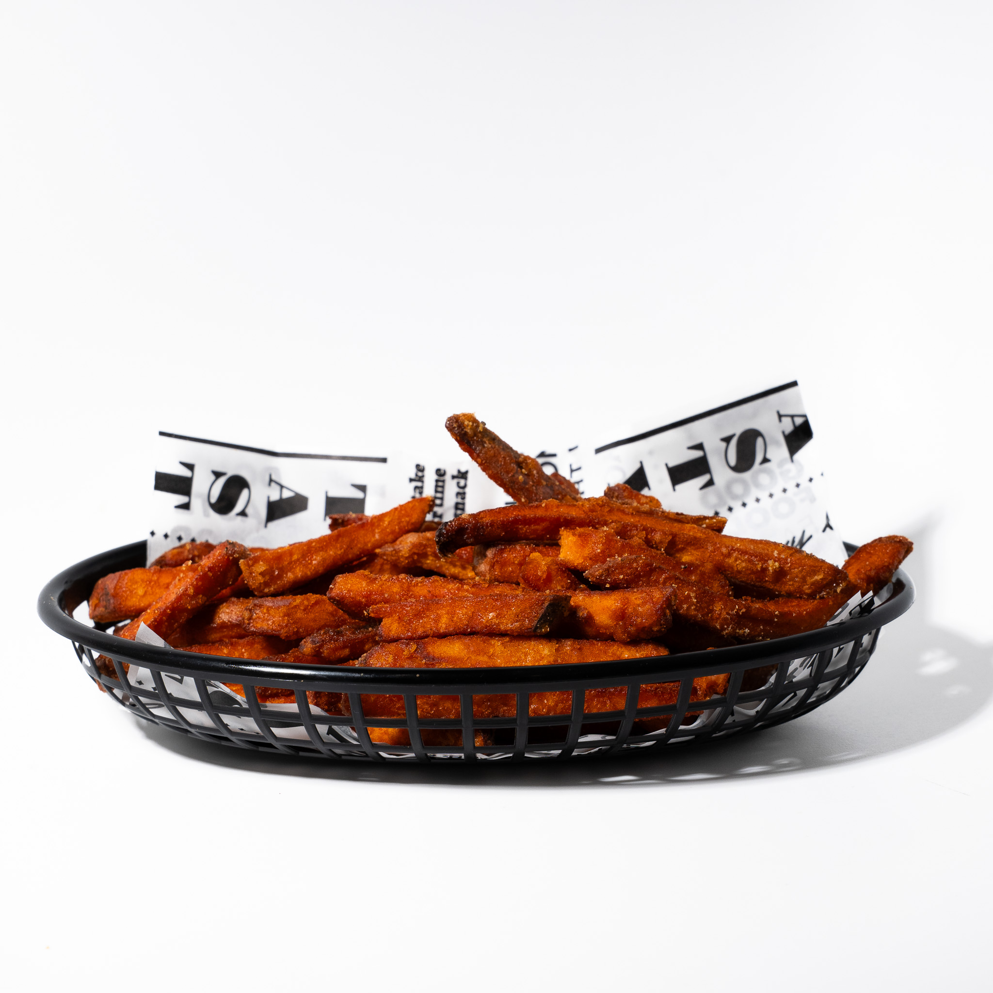 Zoete aardappelfriet met saus  - Yammie's Burgers Bocholt menu